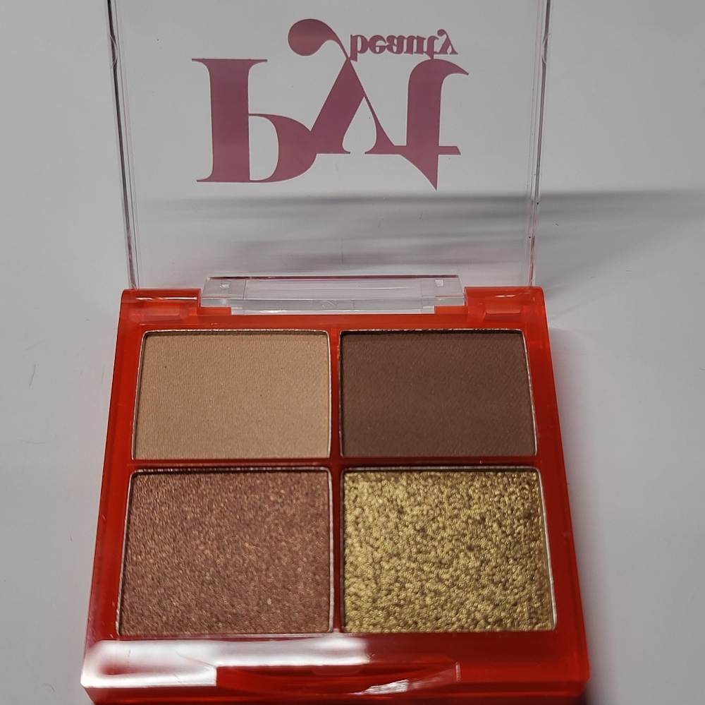 Eye Shadow Bundle - Picture 10 of 11